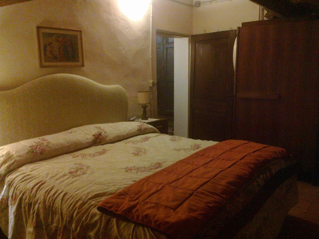 Agriturismo Antica Golena 瓜斯塔拉 外观 照片