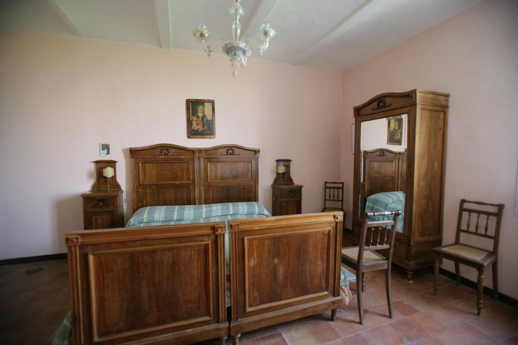 Agriturismo Antica Golena 瓜斯塔拉 外观 照片