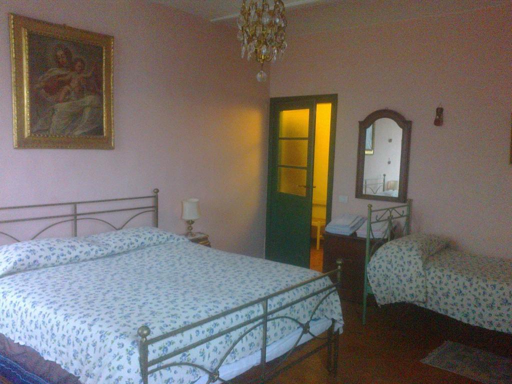 Agriturismo Antica Golena 瓜斯塔拉 外观 照片